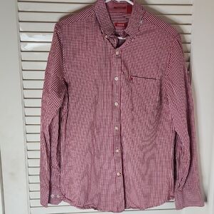 Izod Men's Red Checkered Casual Shirt